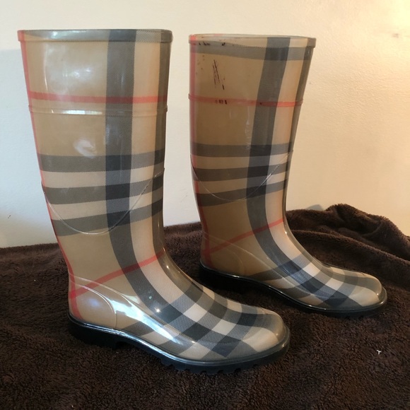 Burberry Neutrals/ Haymarket Check Rainboots - Picture 2 of 6